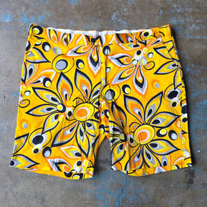 Loudmouth Golf Shorts Mens Size 46 Yellow Black Floral Bermuda Loud Mod Colorful